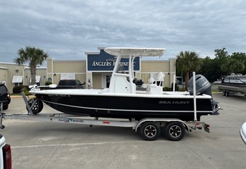 2016 Sea Hunt BX22  Boat
